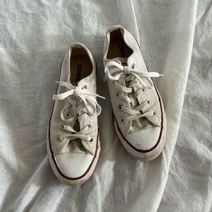 Converse Chuck Taylor’s